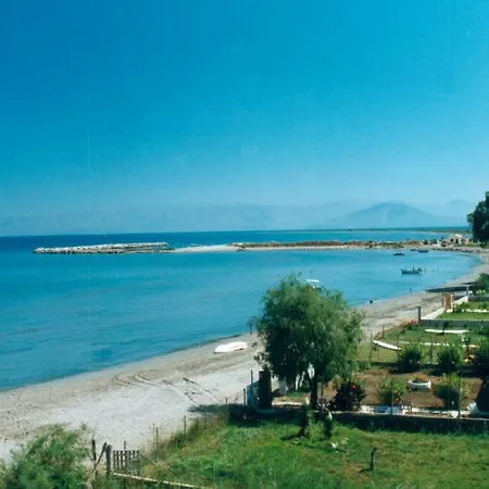 Mia Villa Lefkimi